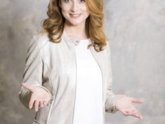 Anna-Gross-Moderatorin-Schweiz-Deutschland-Oesterreich-3-1
